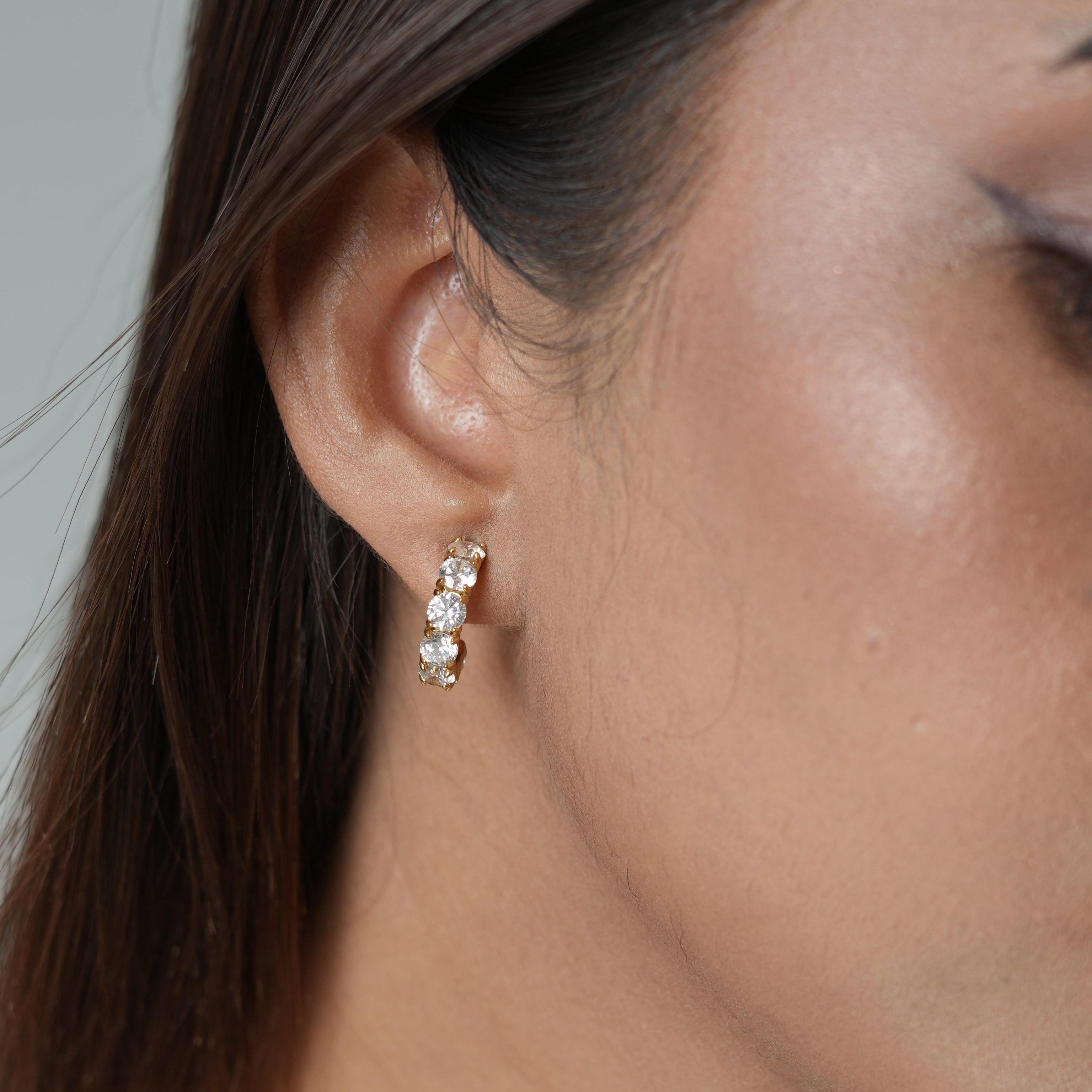 Round Brilliant Diamond Hoop Earrings