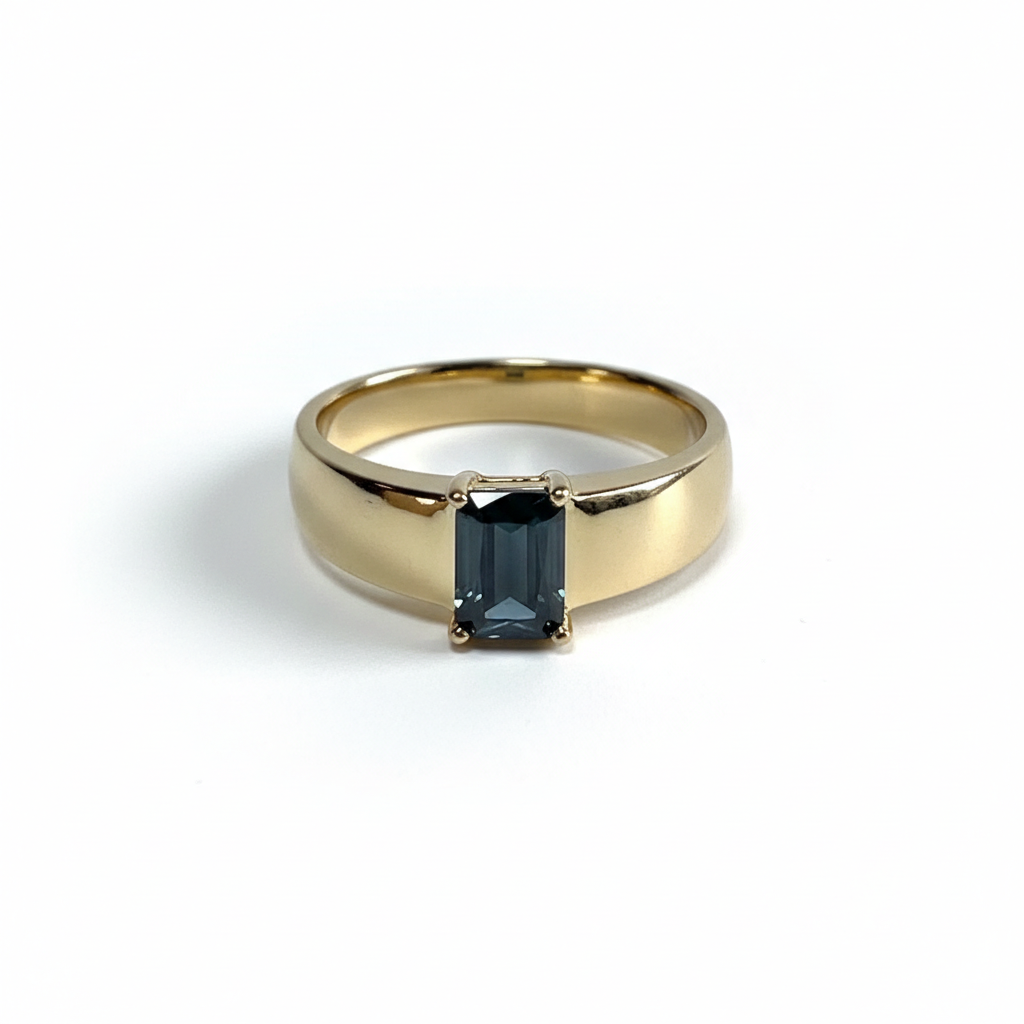 Classic Black Rectangle Signet
