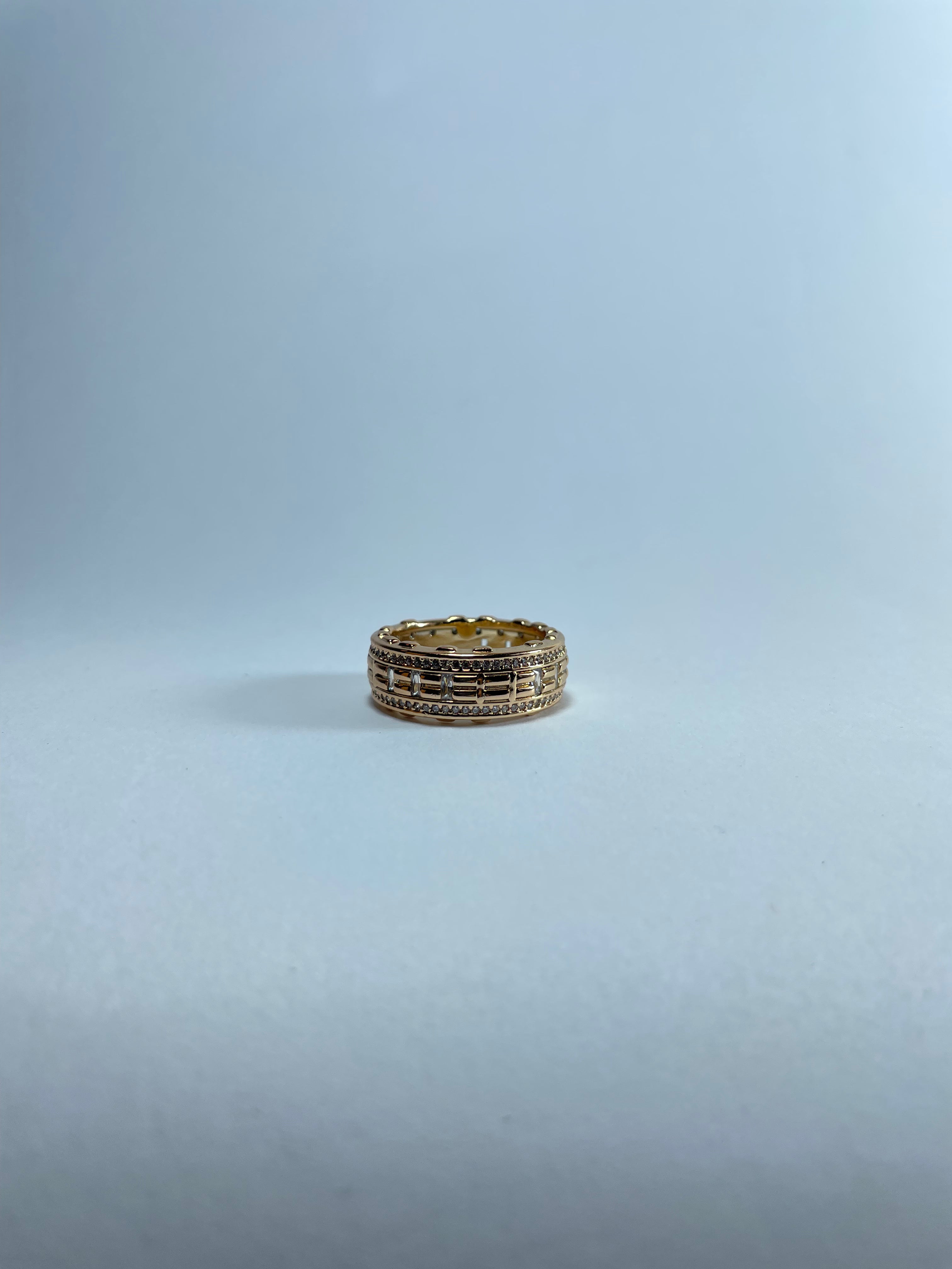 Wide Baguette Accent Pattern Band