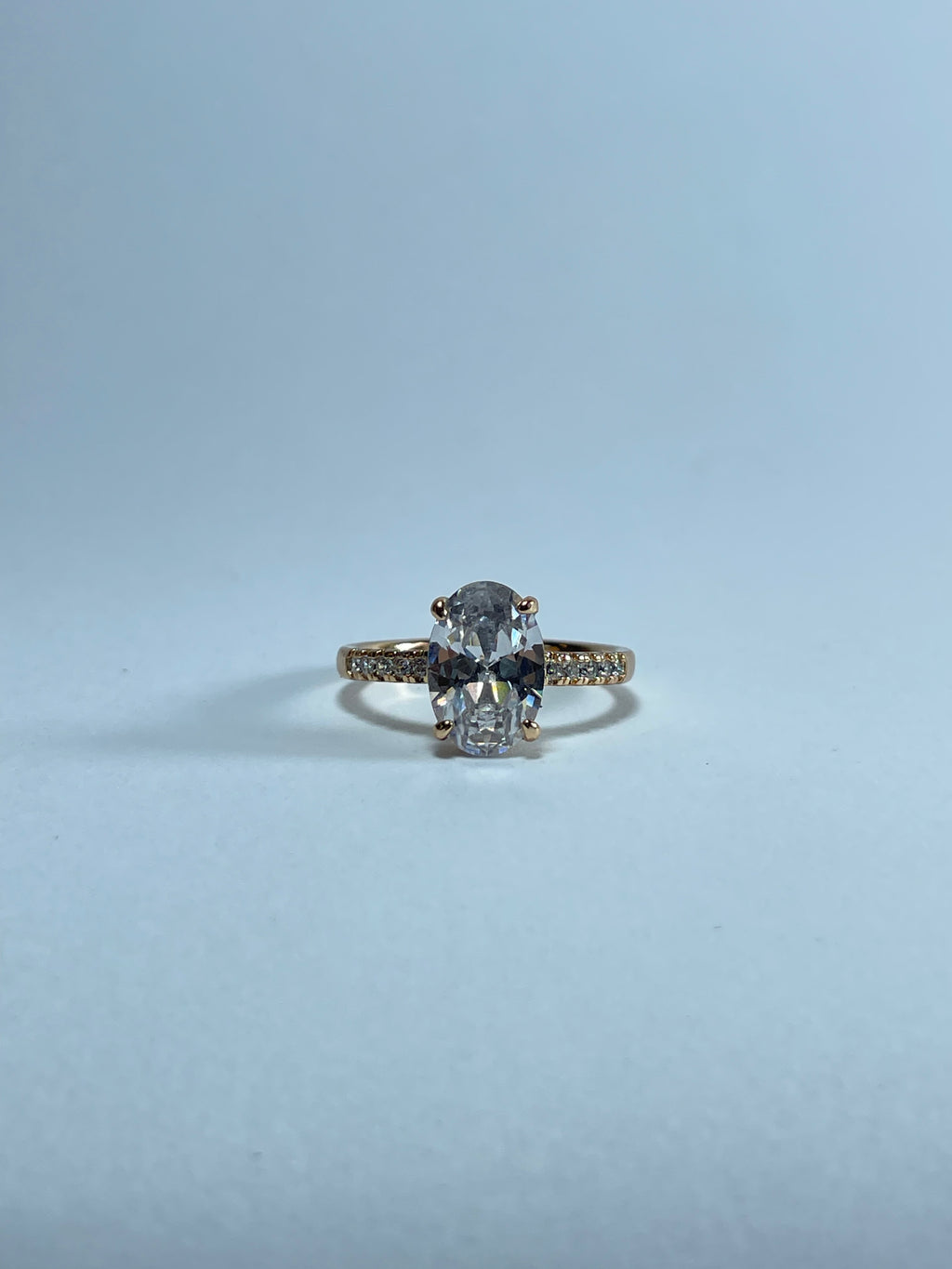 Classic Oval Cut Gold Ring