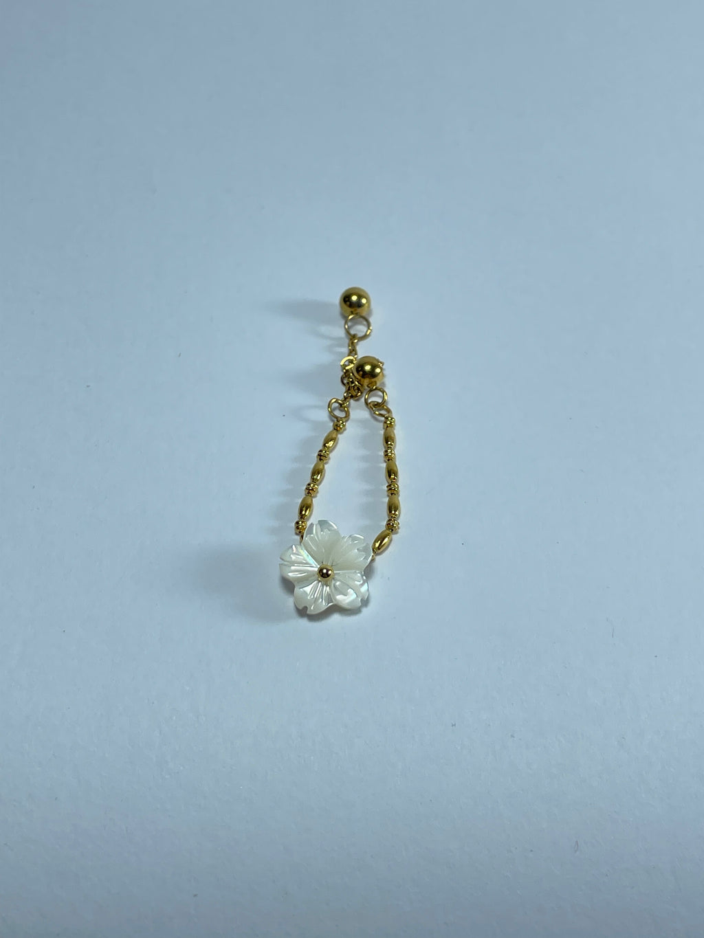 Mother of Pearl Flower Chain Ring