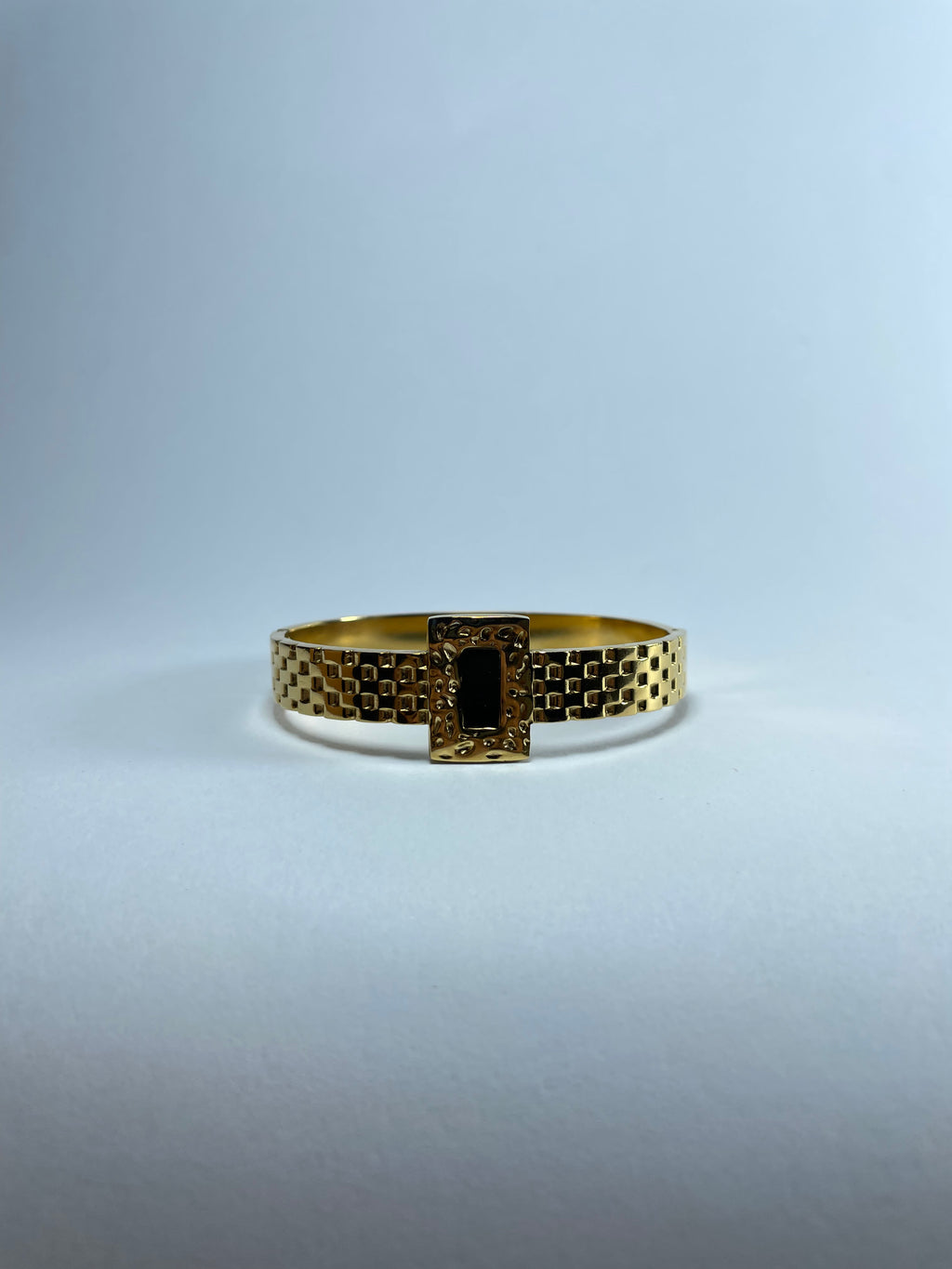 Gold Textured Bangle with Black Stone