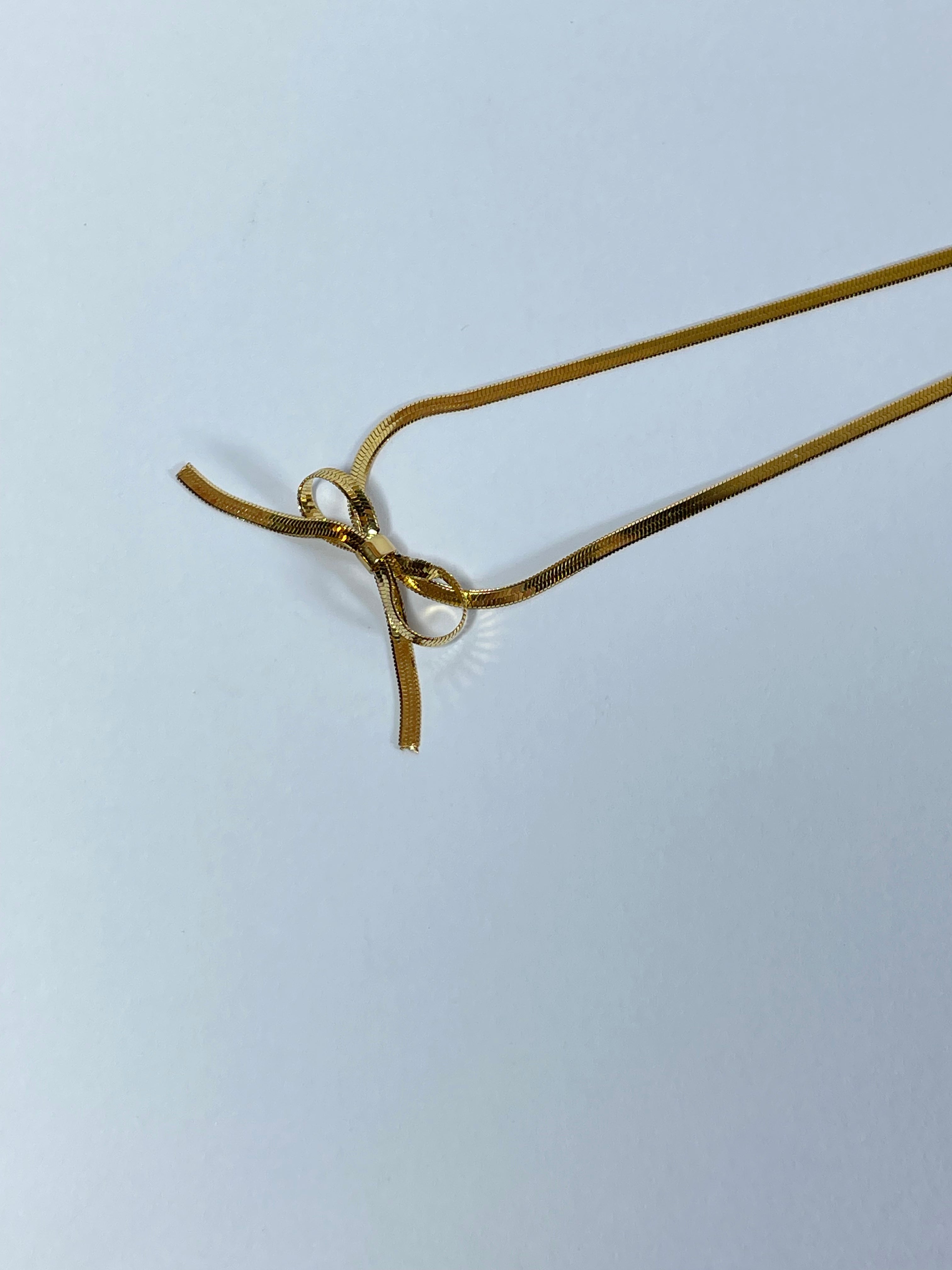 Dainty Golden Bow Necklace