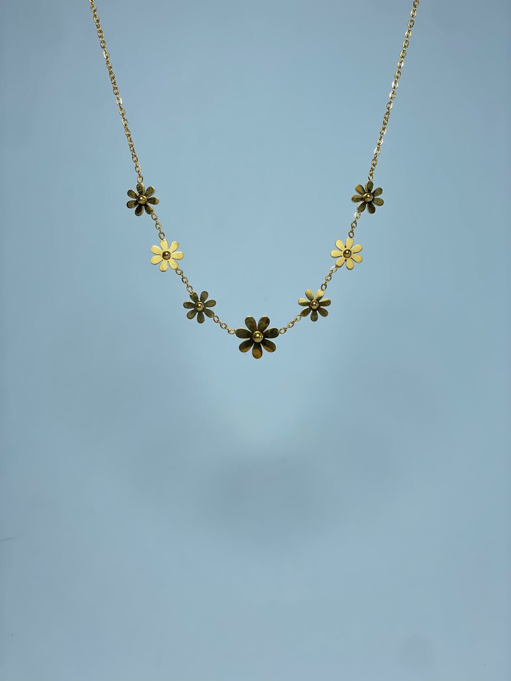 Golden Meadow Daisy Necklace