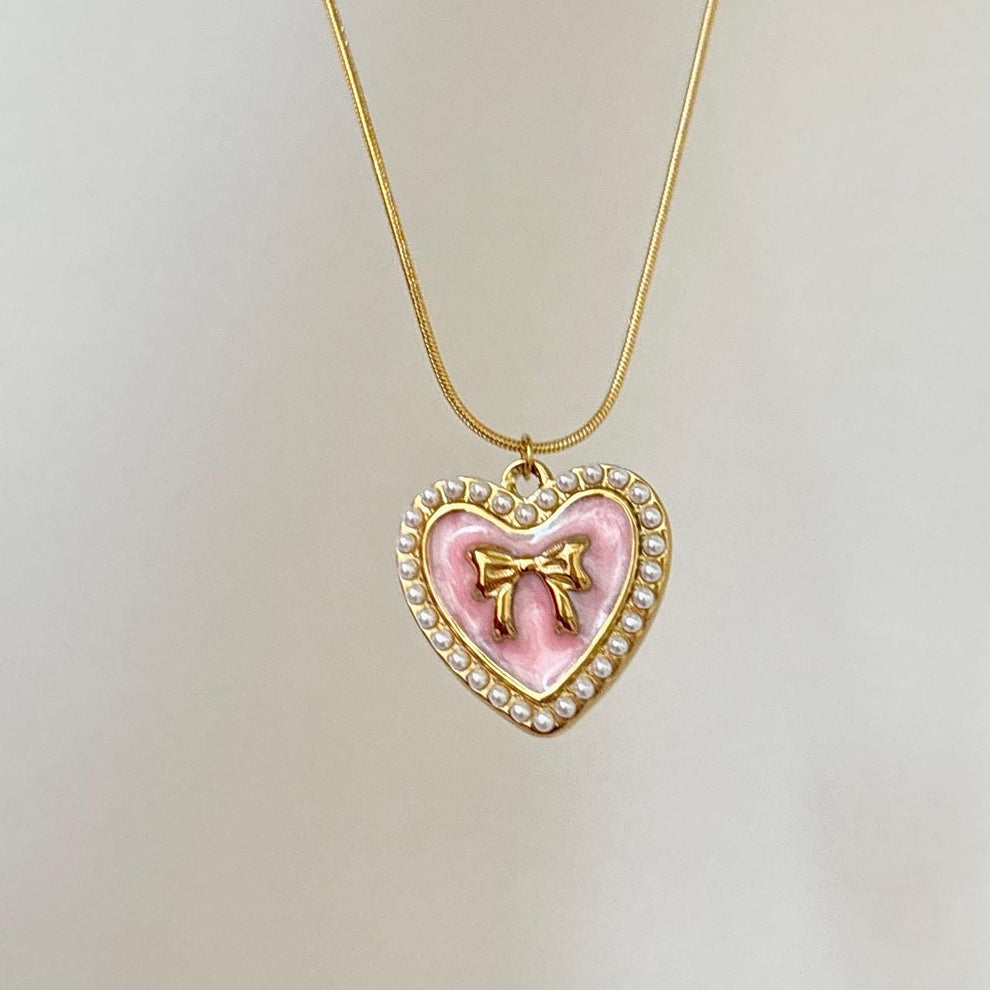 Coquette Heart & Bow Medallion