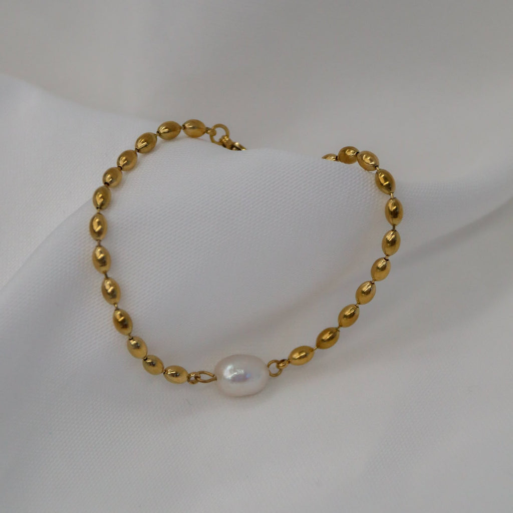 Gold Bead & Baroque Pearl Bracelet