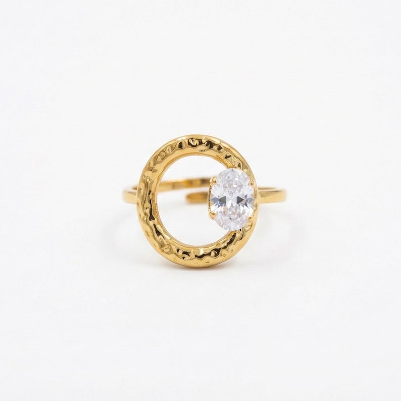 Oval Solitaire Hammered Circle Adjustable Ring