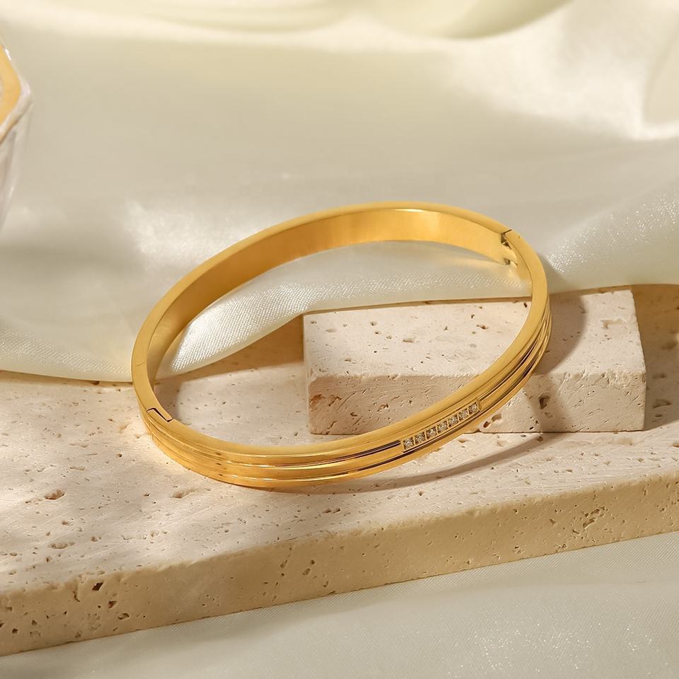 Pavé Accent Triple-Groove Bangle
