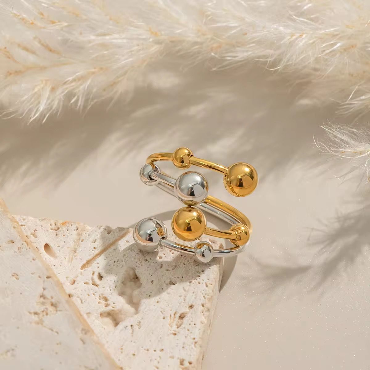 Two-Tone Ball Bead Spiral Open Ring