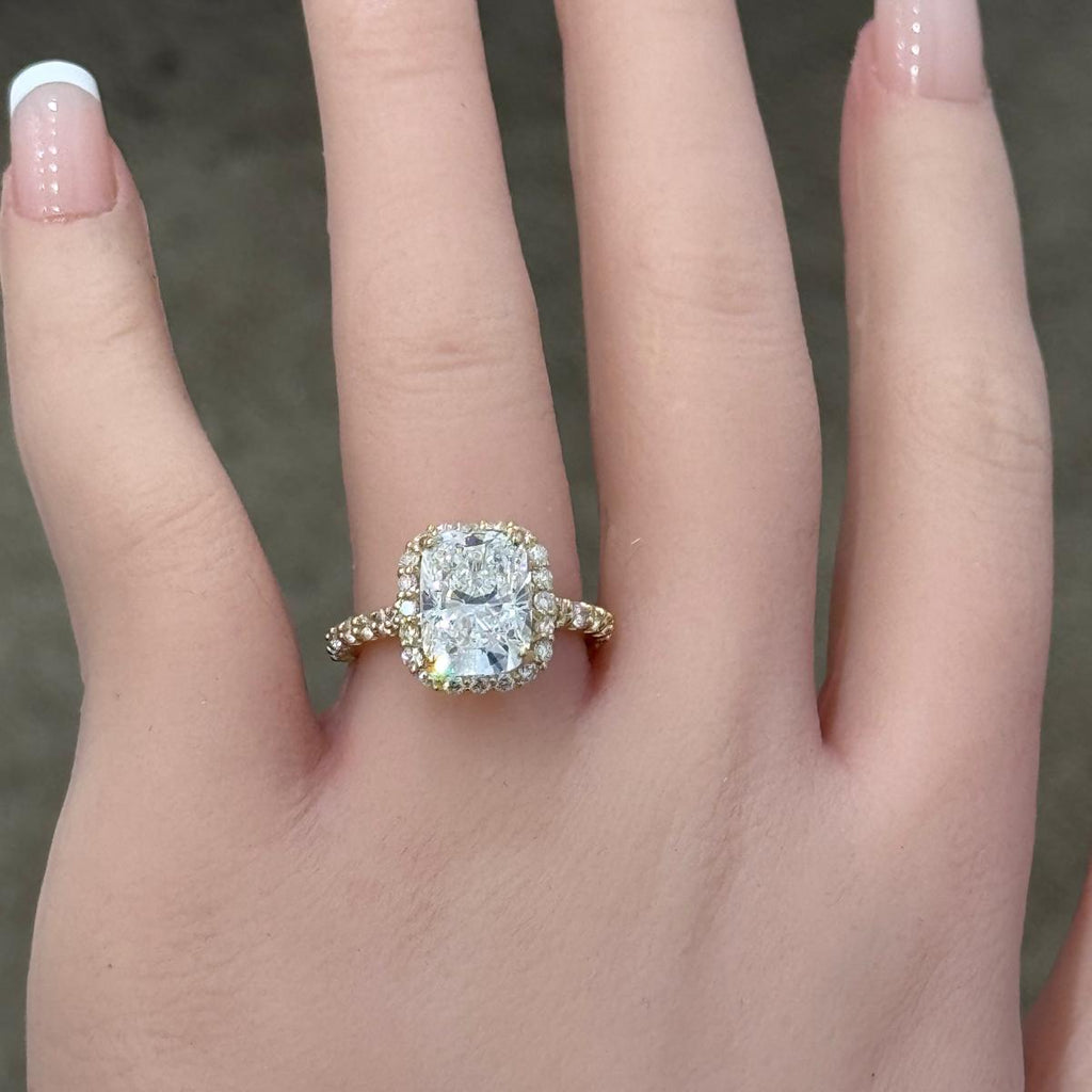 Cushion Cut Diamond Halo Pavé Ring