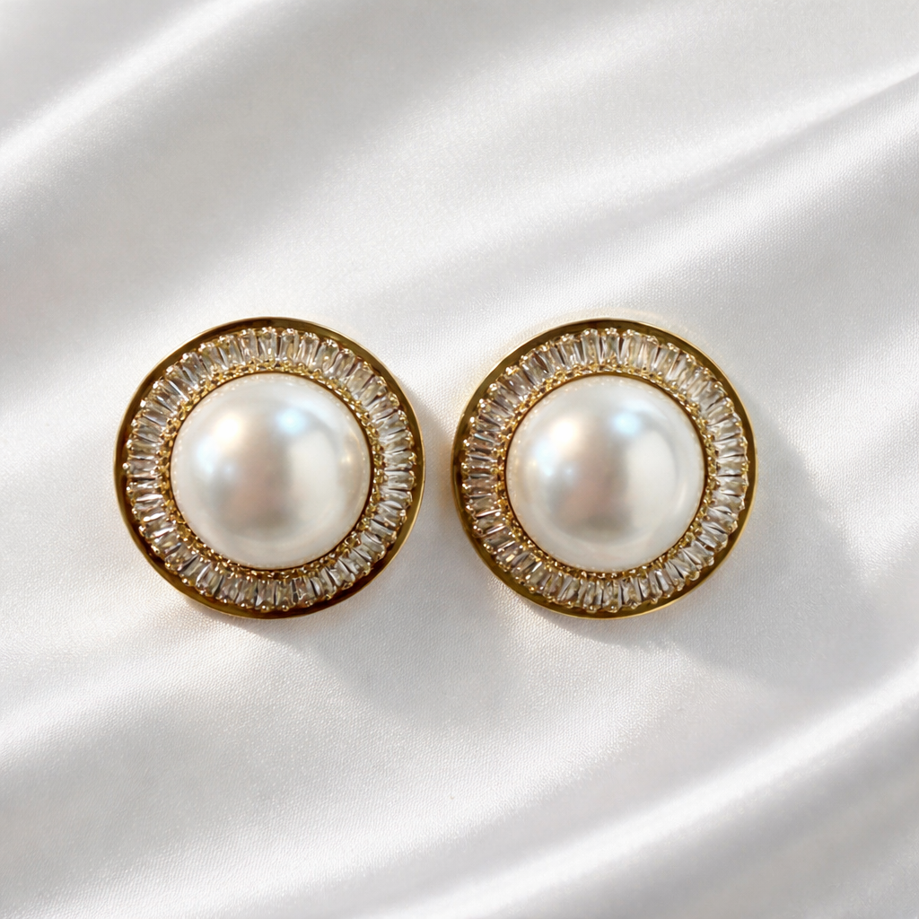 Golden Lumiere Pearl Halo Earrings