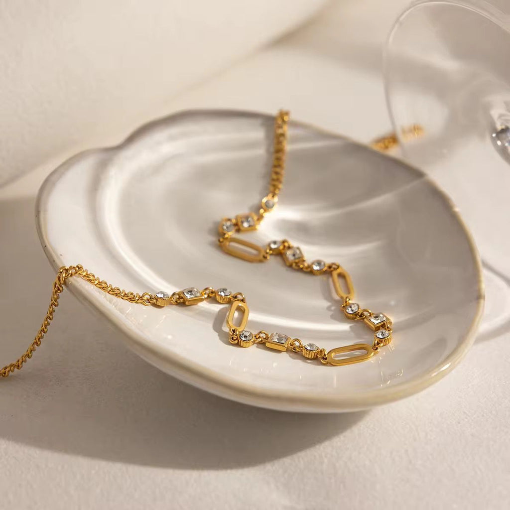 Lumière Crystal Link Necklace