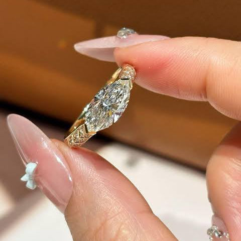 Marquise Solitaire Vintage Ring