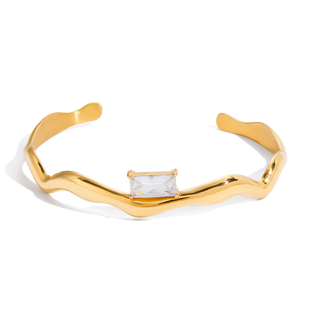 Lumière Wave Baguette Cuff