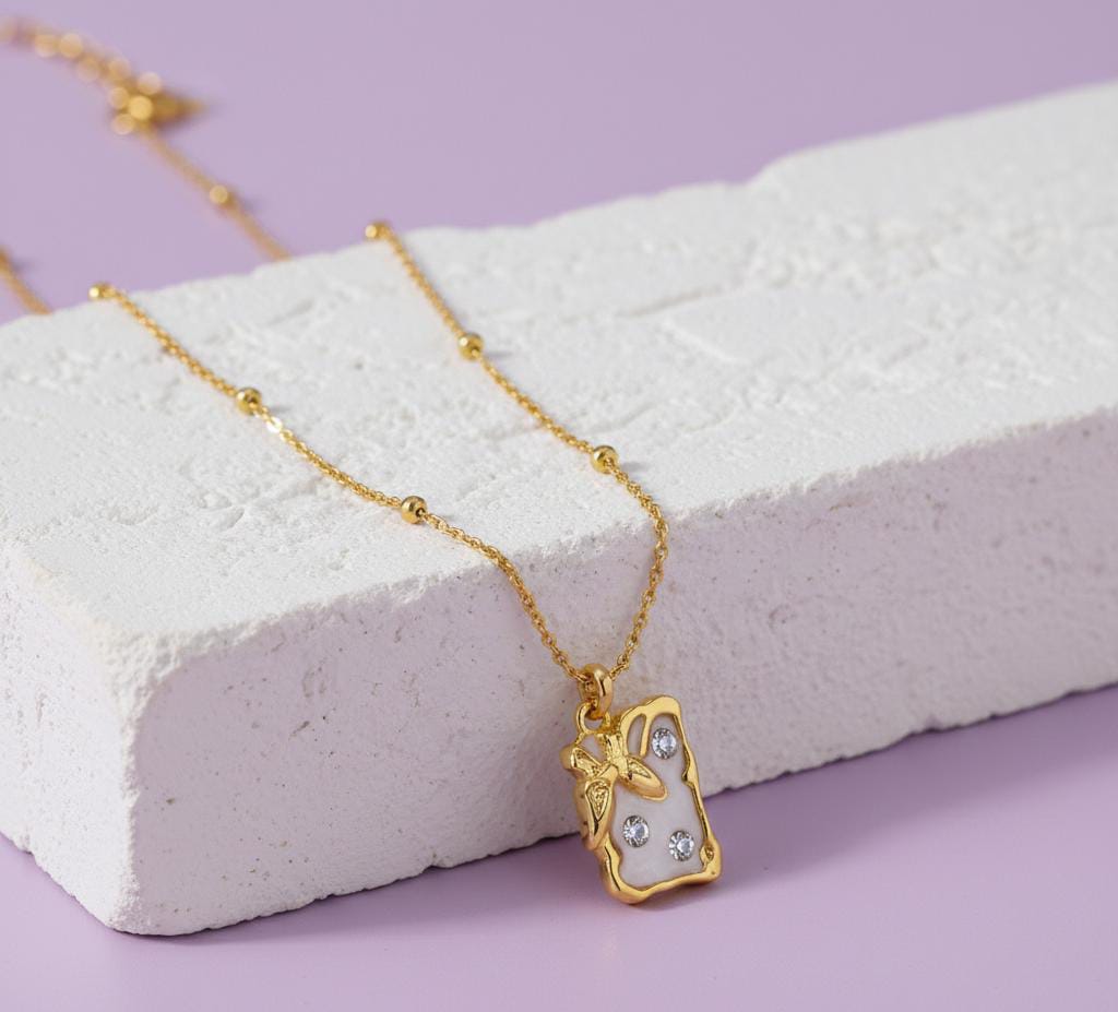 The Mariposa Moonglow Pendant