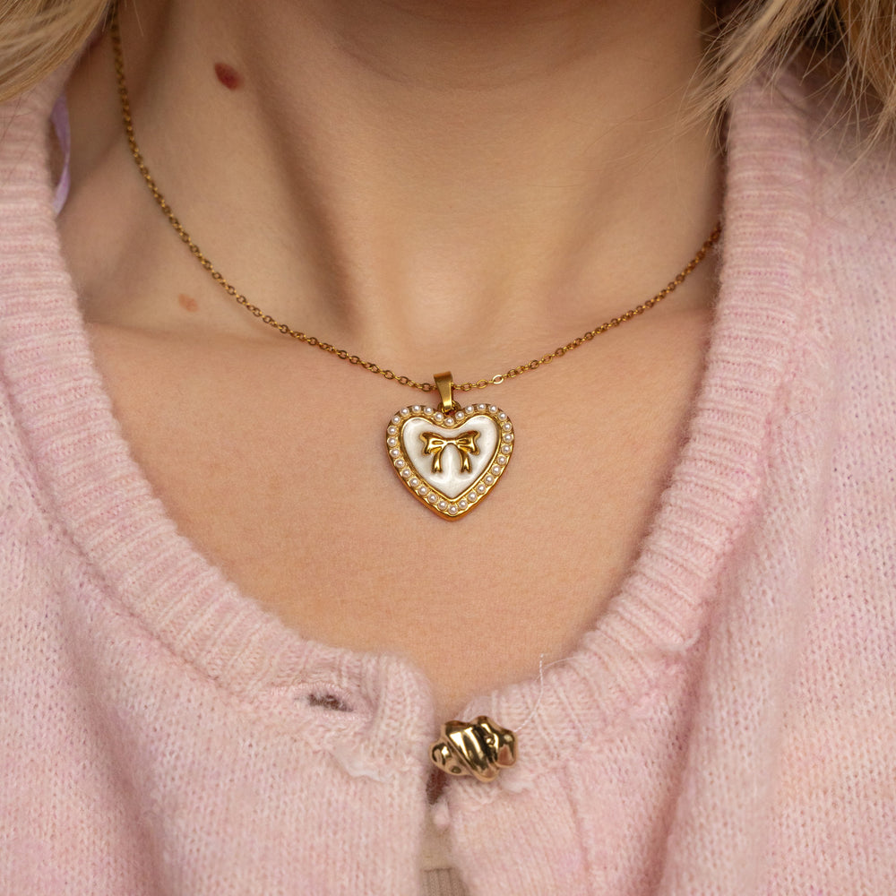 Coquette Heart & Bow Medallion